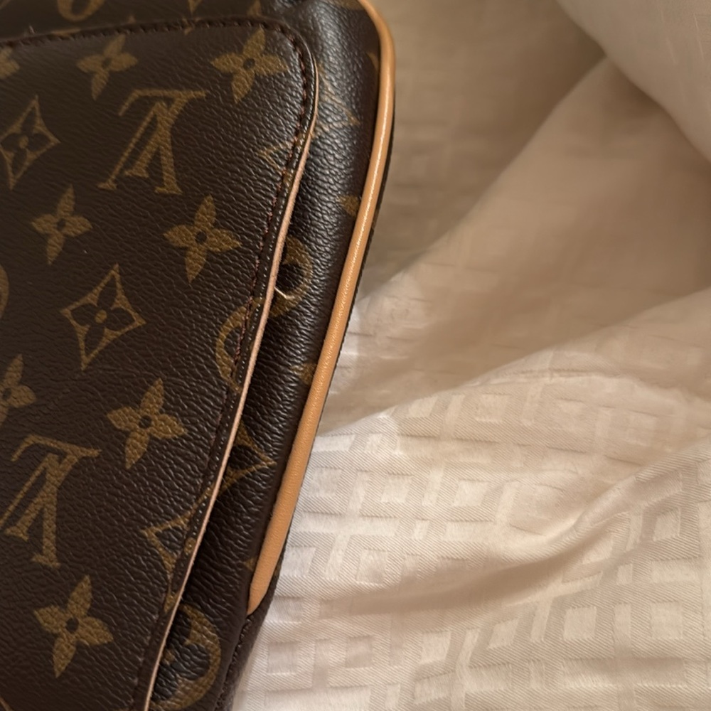 Louis Vuitton Brown Monogram Shoulder Bag faux - Picture 14 of 14